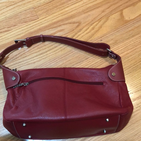 Like new MAXX New York Red Leather Shoulder Bag - Picture 5 of 8